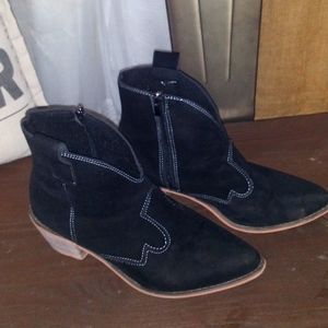 Black Ankle Boots
